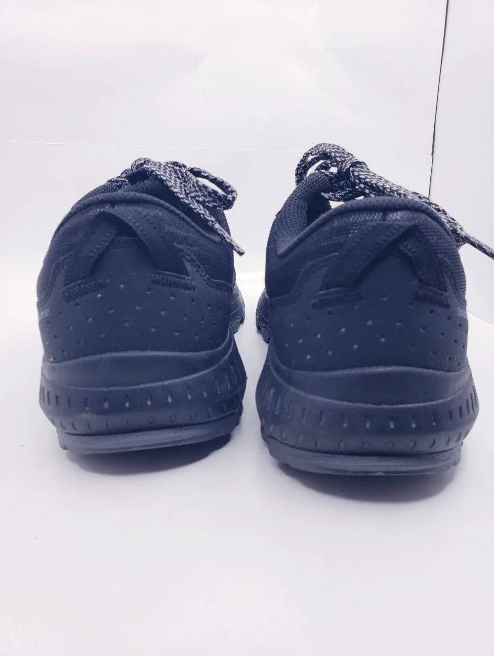 Saucony Black Excursion TR 15 Trail Running Shoes Sneakers Women's Size 10 Wide